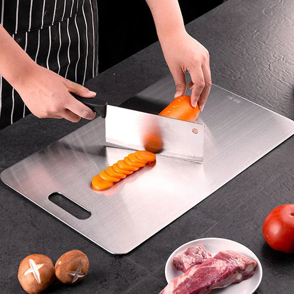 Sauber, smart, unverwüstlich! 🔪 Doppelseitiges Schneidebrett mit 316-Edelstahl – Perfekt zum Schneiden, Kneten & hygienischen Arbeiten in der Küche