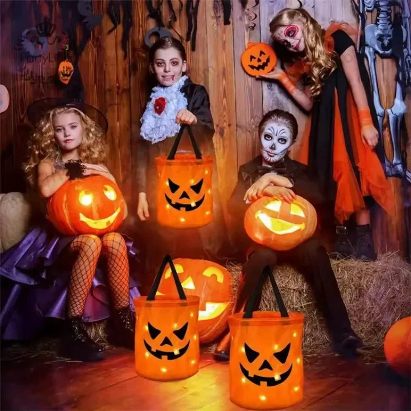 Halloween LED-Kürbis-Eimer – 1–40 Stück leuchtende Süßigkeitseimer & Trick-or-Treat Taschen | Faltbare Candy-Buckets für Kinder & Partydeko